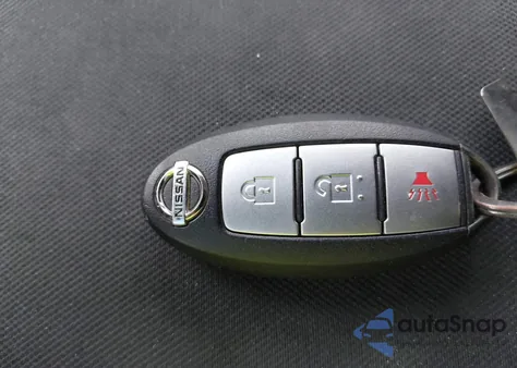 2017 Nissan Pathfinder S z USA, uszkodzony, nr VIN 5N1DR2MN4HC670732